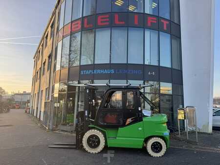 Elektro 4 Rad 2025  Noblelift CPD55A (1)