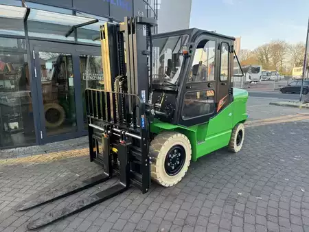 Electric - 4 wheels 2025  Noblelift CPD55A (3)