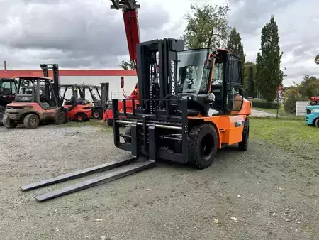 Carretilla elevadora diésel 2023  Doosan D90S-9 (6)