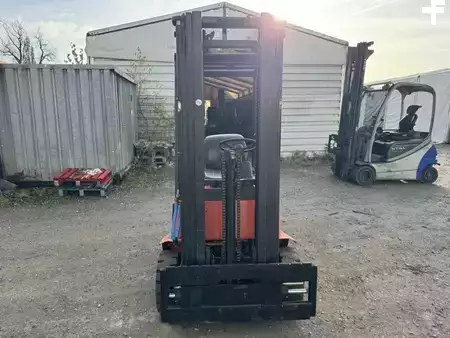 Electric - 3 wheels 1990  Linde E15 (2)