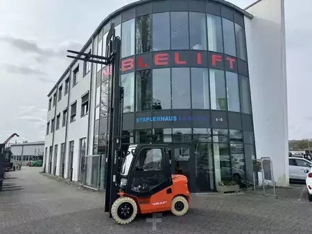 Dieseltruck 2025  Noblelift CPCD30 (1)