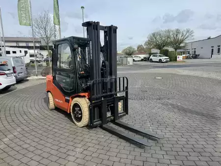 Diesel heftrucks 2025  Noblelift CPCD30 (4)