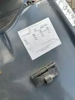 Elektro tříkolové VZV 2016  Toyota 8FBE20T (8)