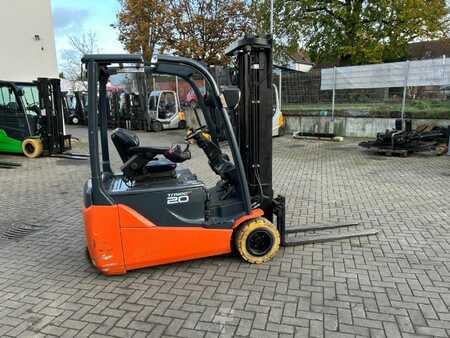 Elektromos 3 kerekű 2016  Toyota 8FBE20T (2)