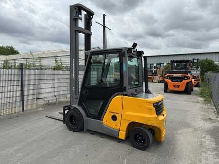 Dieselstapler 2022  Jungheinrich DFG 430s (2)