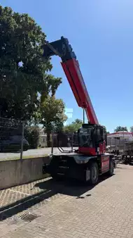 Ładowarki teleskopowe obrotowe 2022  Manitou MRT2660 360 (1)
