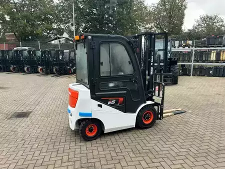 Elektromos 4 kerekű 2025  Bobcat B15NS (5)