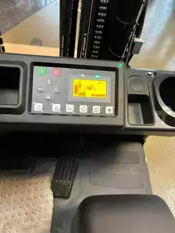 Eléctrica de 3 ruedas 2025  Cesab B215 II Li-Ion (8)