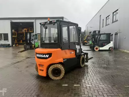 Electric - 4 wheels 2023  Doosan B50XC-7 (5)