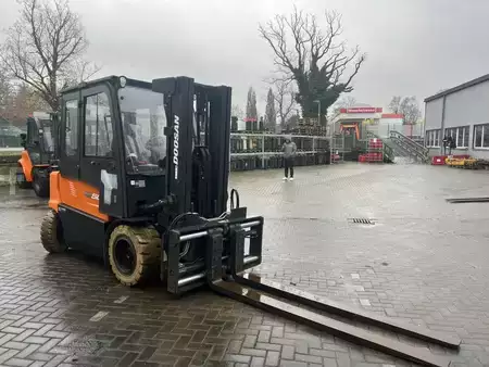 Electric - 4 wheels 2023  Doosan B50XC-7 (6)