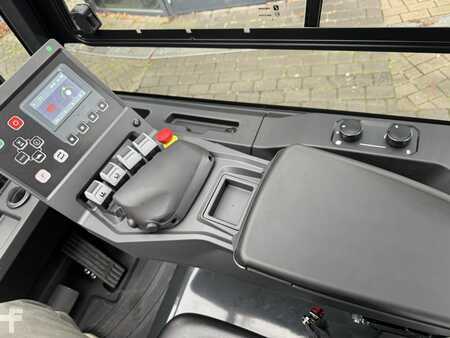 Sähkö - 4 pyör 2025  Cesab B625II (9)