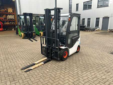 Carrelli elettrici 4 ruote 2025  Bobcat B15NS (1)