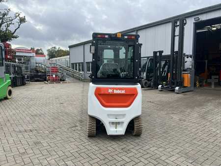 Eléctrico - 4 rodas 2025  Bobcat B35NS (4)