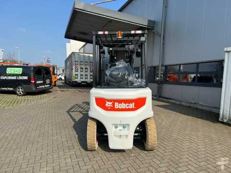 Eléctrico - 4 rodas 2025  Bobcat B50 XC-7 (3)