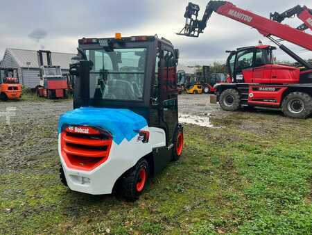Chariots élévateurs diesel 2025  Bobcat D35 NXP (3)