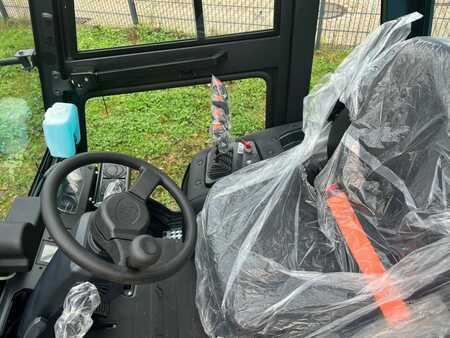 Carrelli elevatori diesel 2025  Bobcat D35 NXP (7)