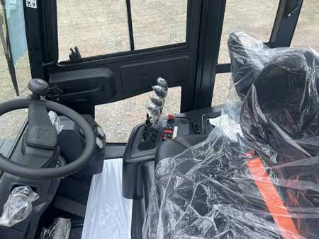 Carrelli elevatori diesel 2025  Bobcat D50C-9 (7)