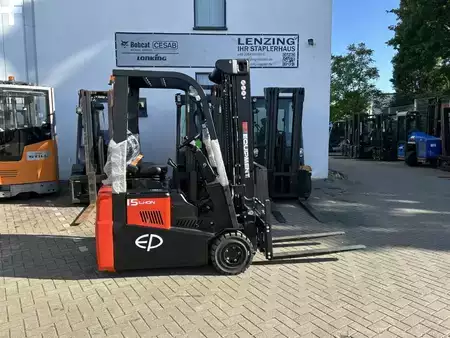 Elektro 3 Rad 2025  EP Equipment CPD15TVL (1)