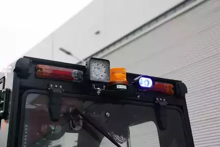 Elektryczne 4-kołowe 2025  Noblelift CPD38-A (4)