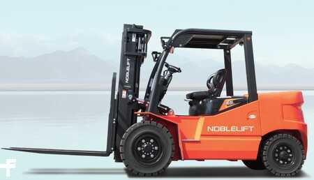 Elektro čtyřkolový VZV 2025  Noblelift CPD55-A (2)