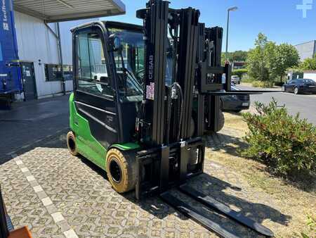 459_CesabB635II01-01-1.jpg?v=1761539136