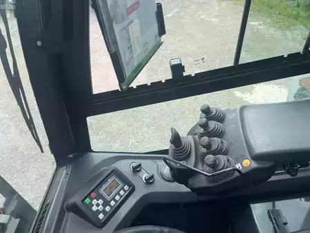 Elektrisk- 4 hjul 2024  Cesab B 880 H II  LC: 900 (10)