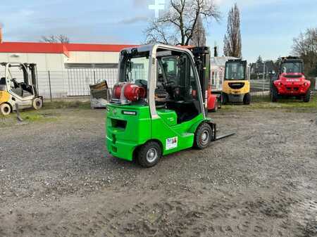 Wózki gazowe 2024  Cesab M318GV (8)