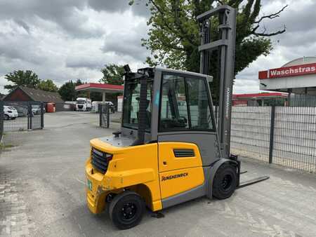 Diesel gaffeltruck 2022  Jungheinrich DFG 430s (4)