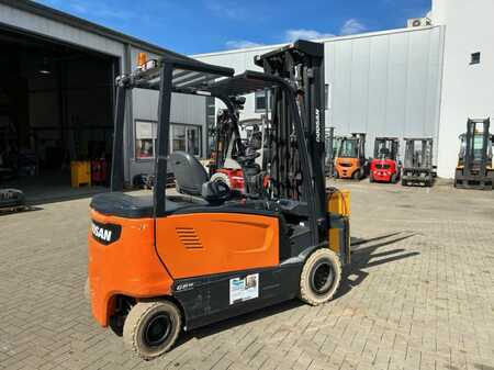 4-wiel elektrische heftrucks 2018  Doosan B30X-7 (5)