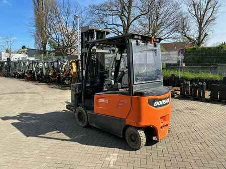 Elektro 4 Rad 2018  Doosan B35X-7 (6)