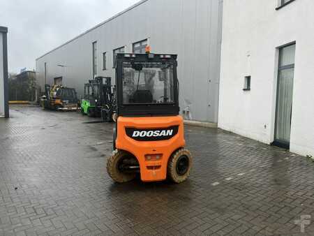 4-wiel elektrische heftrucks 2023  Doosan B50XC-7 (4)
