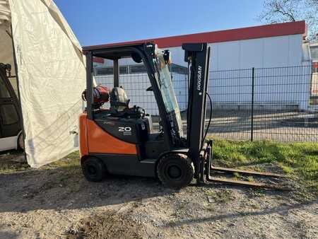 Wózki gazowe 2016  Doosan G20SC-5 (1)