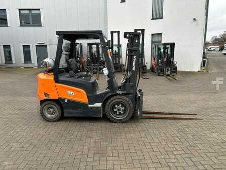 Wózki gazowe 2021  Doosan G30NXP (5)