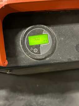 Pallet Stackers 2011  Doosan LEDS (3)