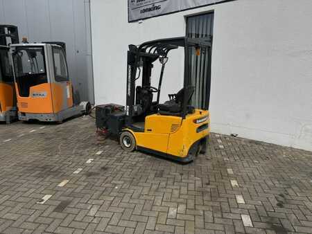 El Truck - 3-hjul 2008  Jungheinrich EFG 113 (1)