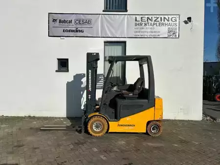4-wiel elektrische heftrucks 2012  Jungheinrich EFG 425k (1)