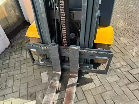 4-wiel elektrische heftrucks 2012  Jungheinrich EFG 425k (2)