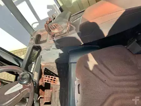 Eléctrica de 4 ruedas 2012  Jungheinrich EFG 425k (4)