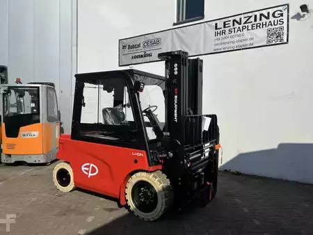 Elektromos 4 kerekű 2025  EP Equipment CPD50LI (2)