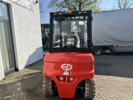 Elektro čtyřkolový VZV 2025  EP Equipment CPD50LI (4)