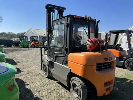 LPG heftrucks 2010  EP Equipment CPYD40-RW17 (5)
