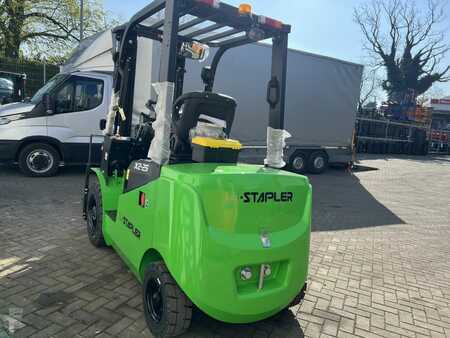 El truck - 4 hjulet 2025  EP Equipment EFL252X2 (7)