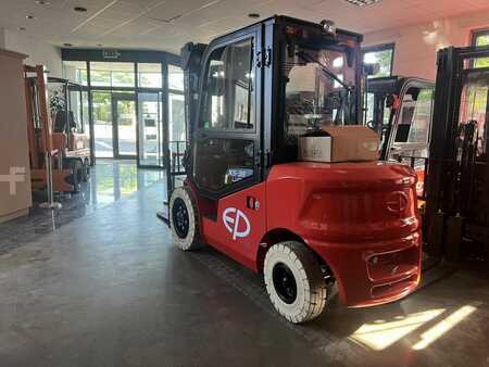 Elektro 4 Rad 2025  EP Equipment EFL382X5 (3)