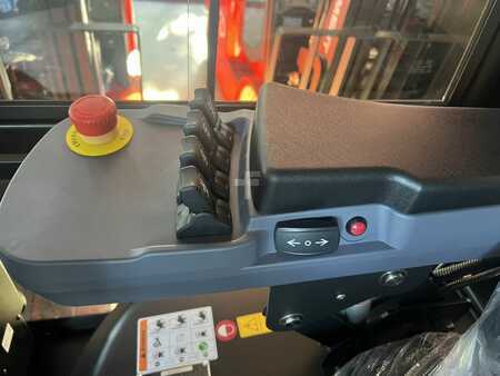 Elektro 4 Rad 2025  EP Equipment EFL382X5 (5)