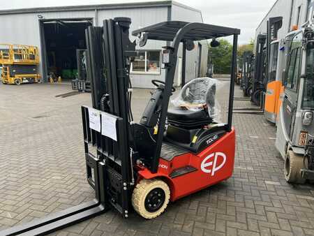Electric - 4 wheels 2025  EP Equipment TCL101 (3)