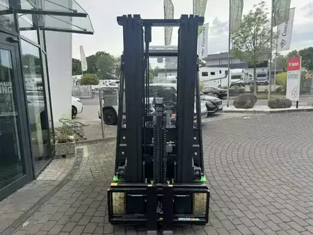 3-wiel elektrische heftrucks 2026  Noblelift FE3D16N1 (4)