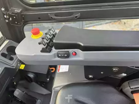 Chariots électriques à 4 roues 2025  Noblelift FE4P20Q (9)