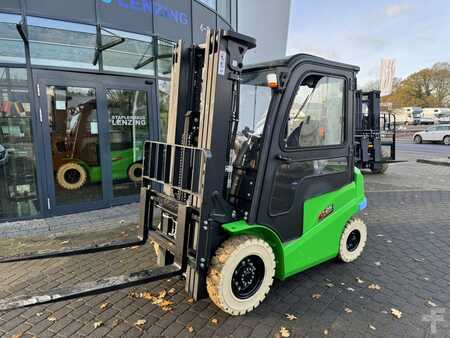 Elektro 4 Rad 2025  Noblelift FE4P25Q (2)