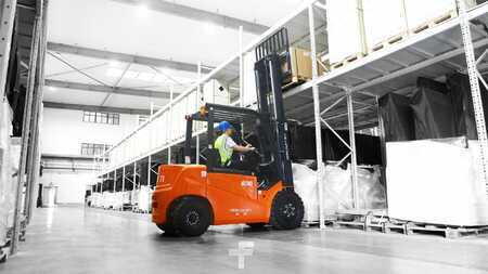 Elektro 4 Rad 2025  Noblelift FE4P38Q (2)