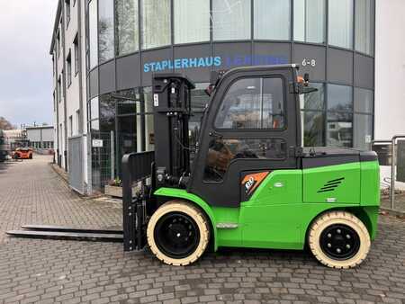 Elektro 4 Rad 2025  Noblelift FE4P80N (2)